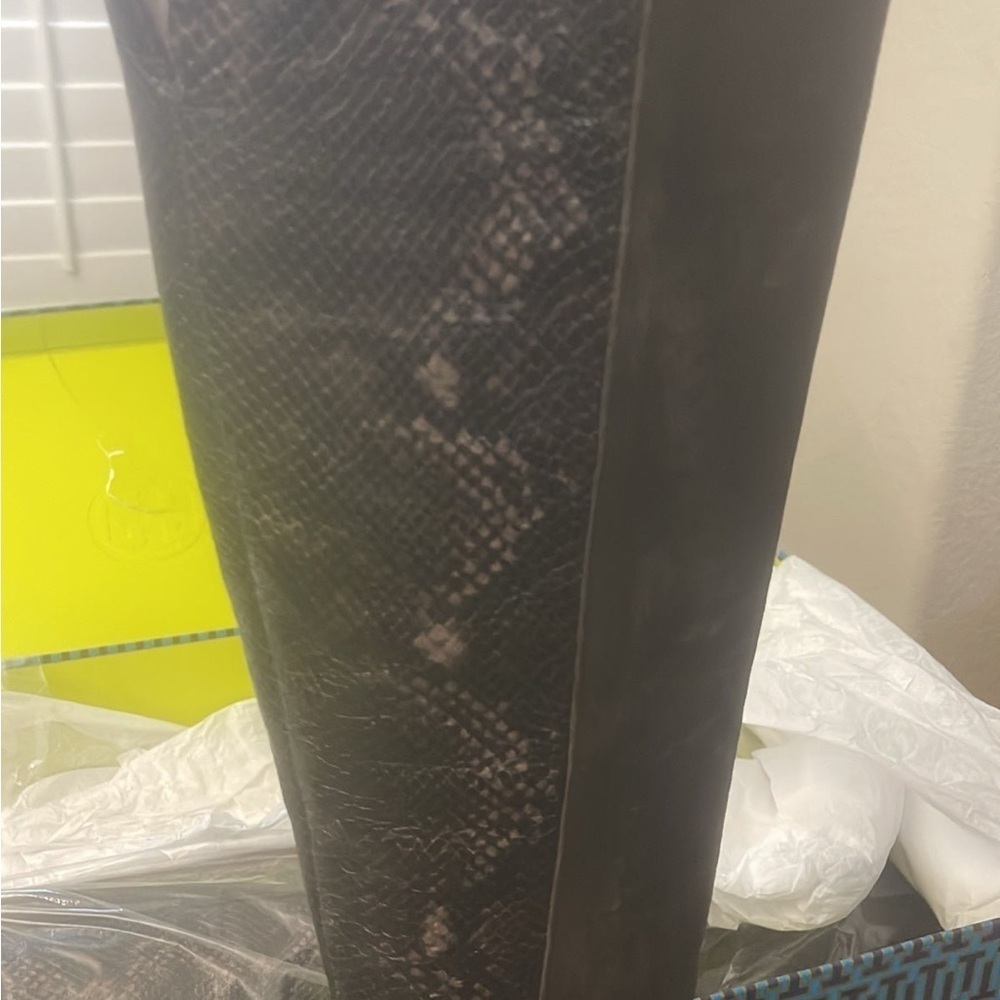 Tory Burch Black and Brown Heeled Boots - Picture 5 of 5